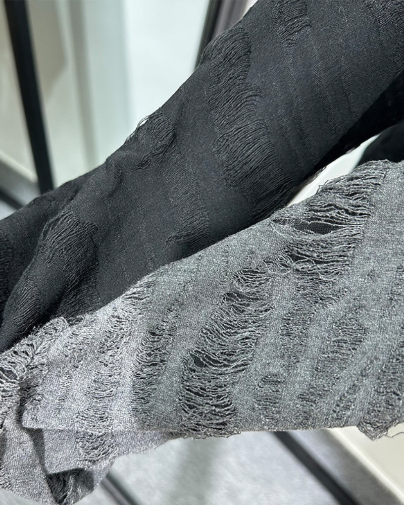 Sweat à Col Montant Chic Effet Usé -  techwear - Sweat à Col Montant Chic au Style Usé et Confortable