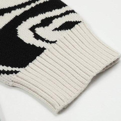 Sweater noir avec crâne -  pull ajusté polyester - Pull noir avec crâne pour un look hivernal tendance