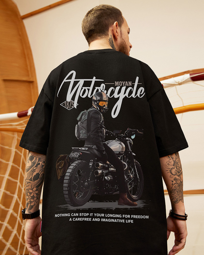 T-shirt Biker Oversized Intrépide -  mode hip-hop - T-shirt Biker Oversized au Style Urbain