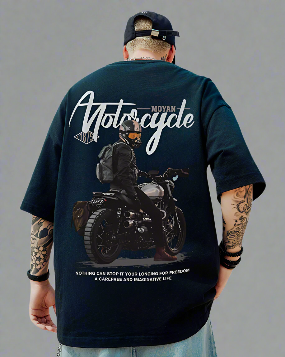 T-shirt Biker Oversized Intrépide - t-shirt biker - T-shirt Biker Oversized au Style Urbain
