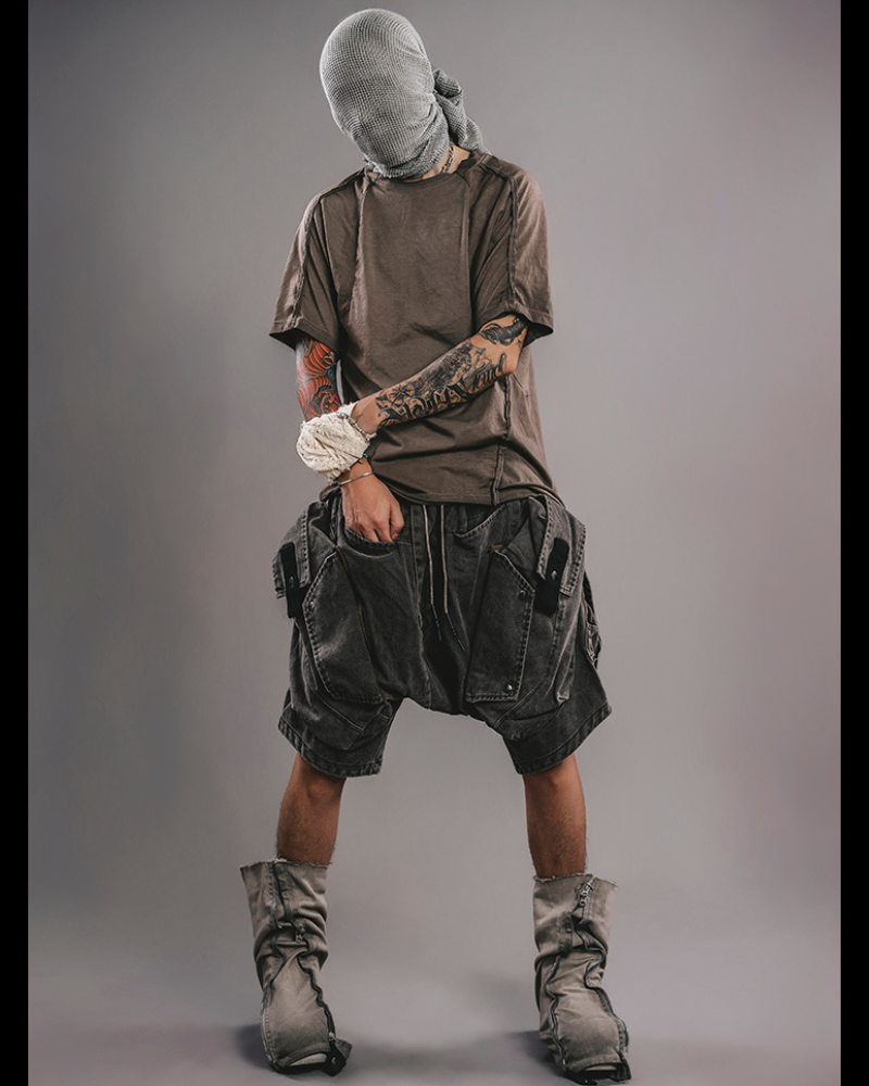 T-shirt Distressed Rebel Chic -  mode cyberpunk - T-shirt Distressed Rebel Chic en coton marron