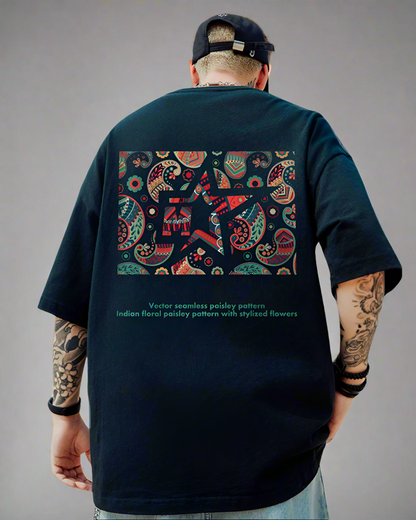 T-shirt Paisley Oversize Chic - confort longue durée - T-shirt Oversize Chic avec Design Graphique Unique