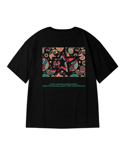 T-shirt Paisley Oversize Chic -  streetwear - T-shirt Oversize Chic avec Design Graphique Unique