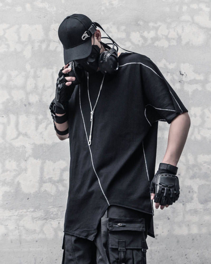 T-shirt Tech Géométrie Futuriste -  futuriste - T-shirt Tech en Géométrie Futuriste pour un Style Unique