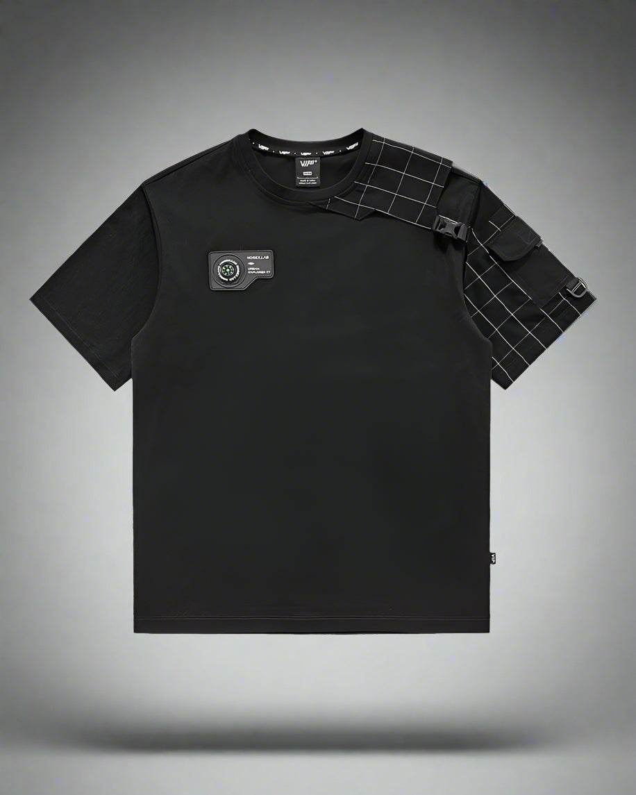 T-Shirt Techwear à Carreaux Dynamique - t-shirt - T-Shirt Techwear à Carreaux pour un Style Unique