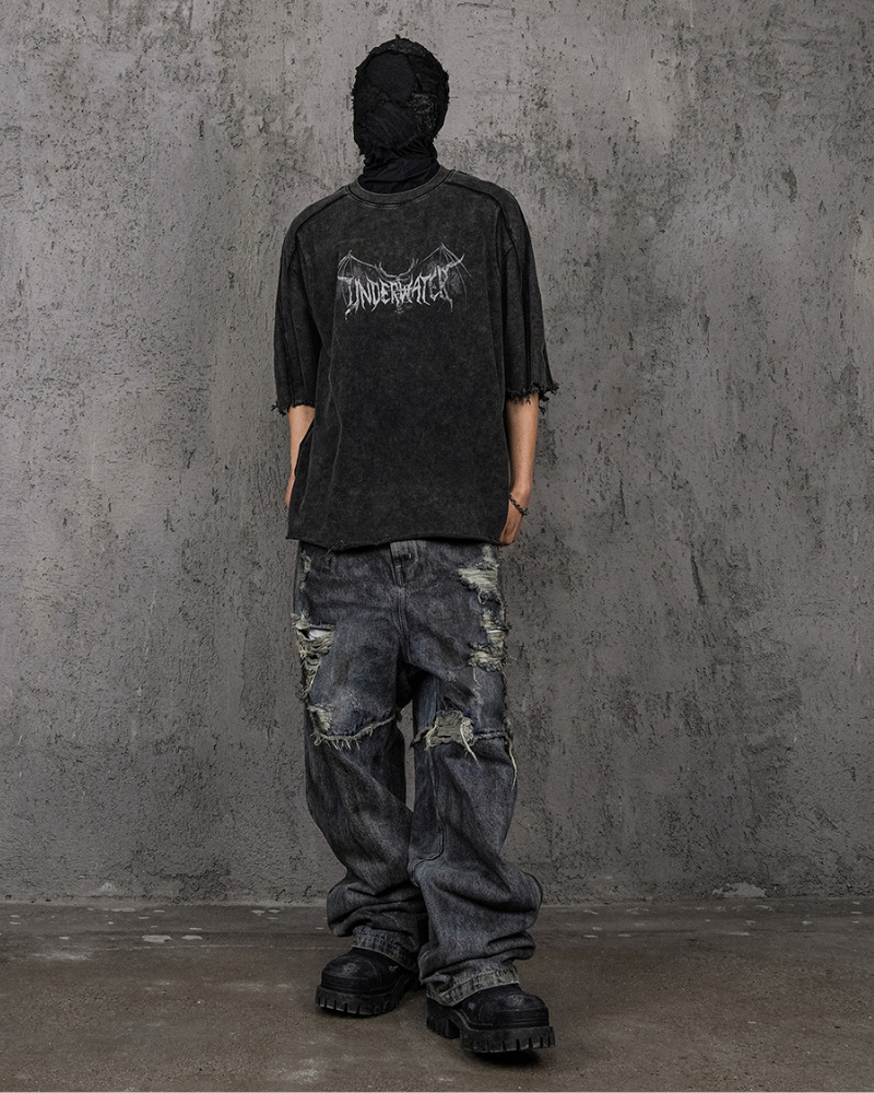 T-Shirt Vintage Tête de Démon -  vintage - T-Shirt Vintage Tête de Démon avec Bords Bruts