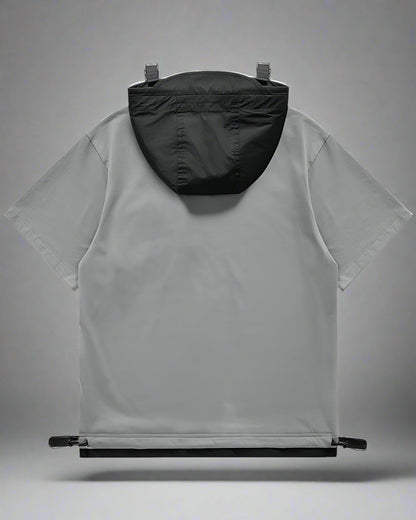 Tee-shirt à capuche essentiel avec poches - tee-shirt léger - Tee-shirt à capuche gris avec poche poitrine pratique