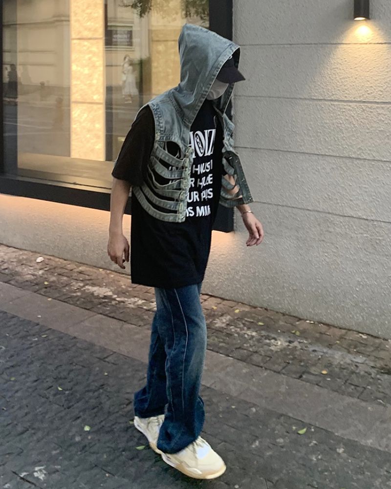 Veste en Jean Découpée Élégante -  motifs découpés - Veste en Jean Découpée Élégante pour un Style Tendance