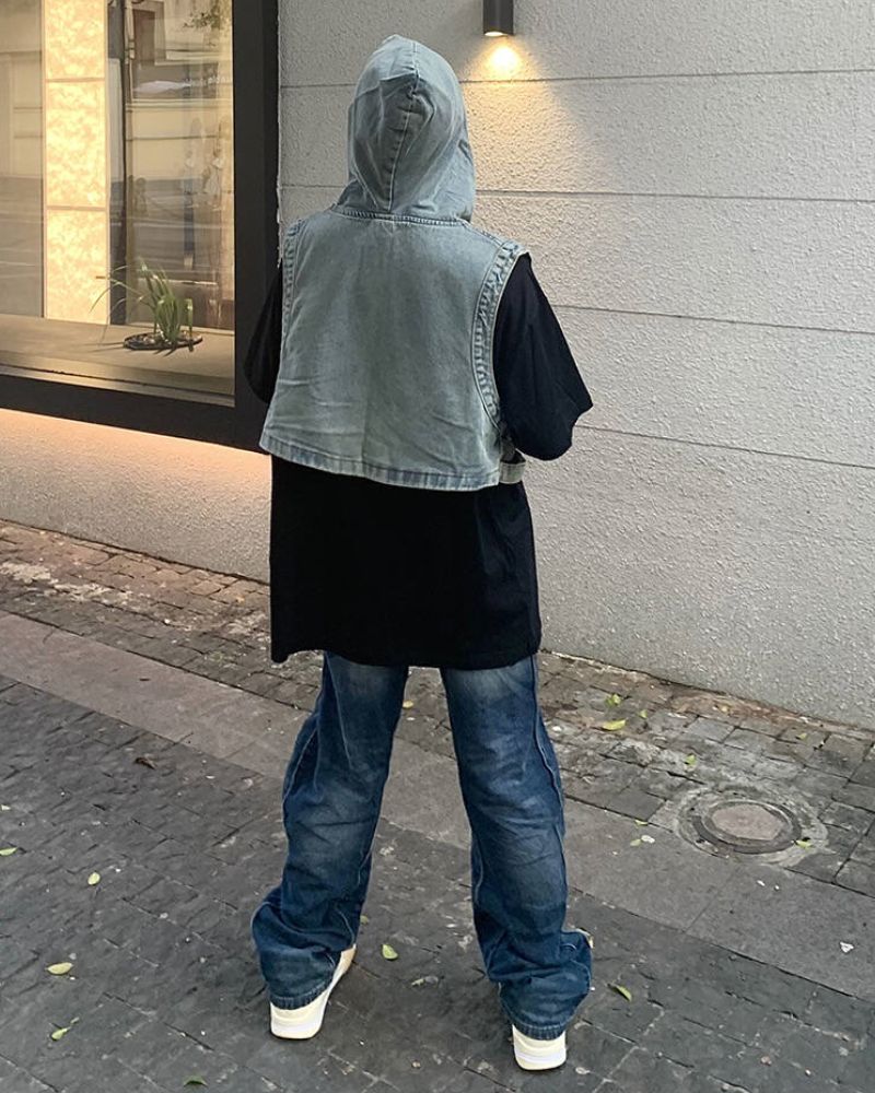 Veste en Jean Découpée Élégante -  style contemporain - Veste en Jean Découpée Élégante pour un Style Tendance