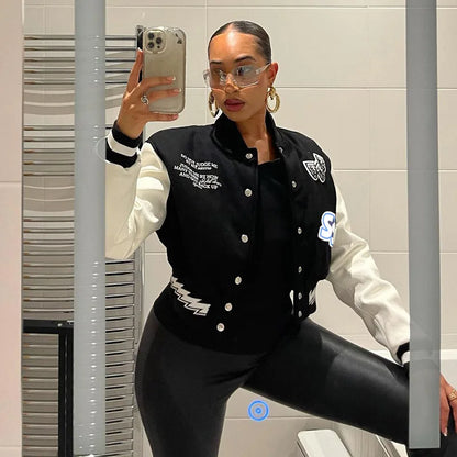 Veste universitaire cropped - tendance mode y2k - Veste universitaire cropped tendance et stylée