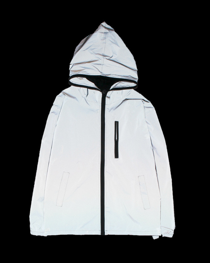 Vêtements Réfléchissants Argentés Rayonnants - veste réfléchissante - Veste Techwear Réfléchissante au Style Urbain